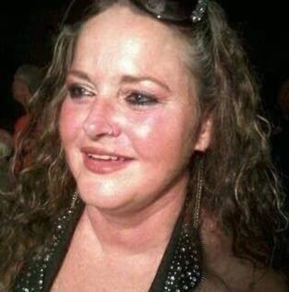 Meet your Posher, Tamara - Picture 1 of 1